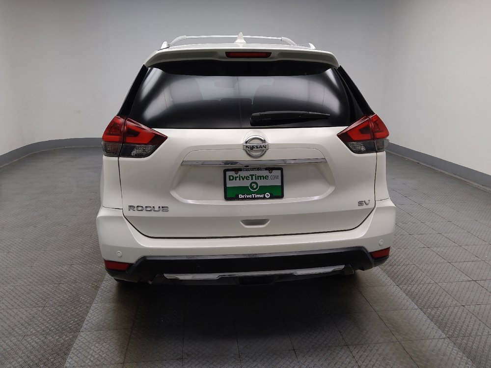 Used 2020 Nissan Rogue SV w/ Sun & Sound Touring Package FWD image 6