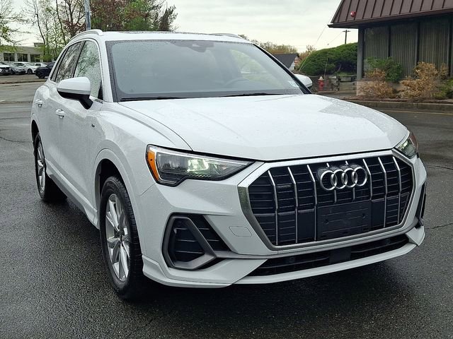 Used 2022 Audi Q3 2.0T Premium AWD/4WD image 2