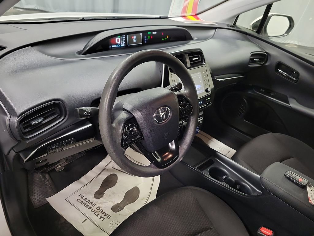 Used 2022 Toyota Prius Limited image 14