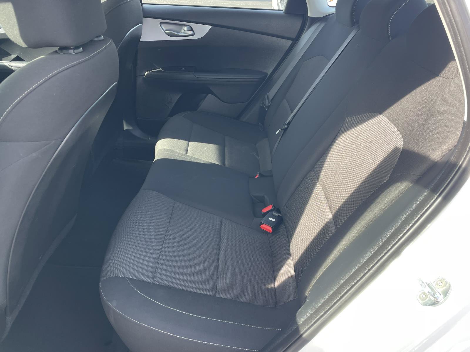 Used 2022 Kia Forte LXS w/ LXS Technology Package FWD image 6