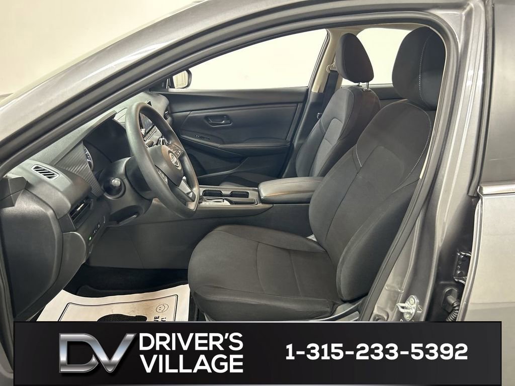 Used 2024 Nissan Sentra S FWD image 9
