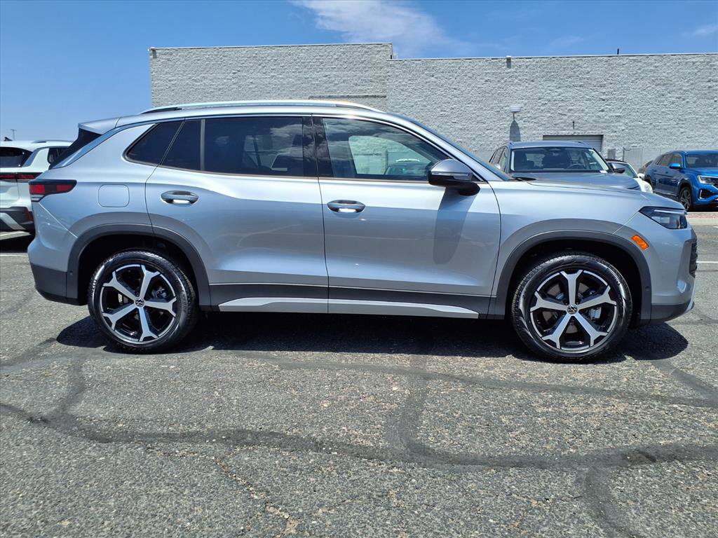 New 2026 Volkswagen Tiguan SE image 6