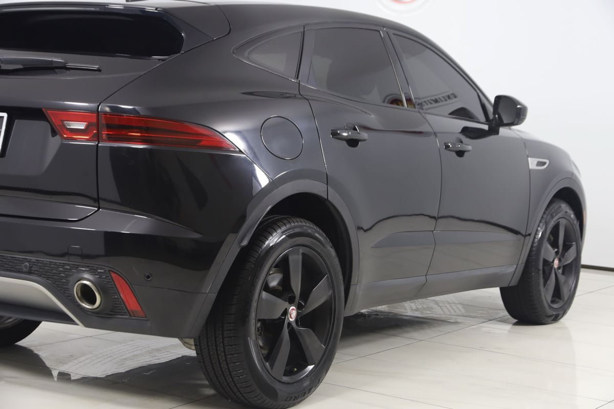 Used 2022 Jaguar E-PACE SE AWD/4WD image 47