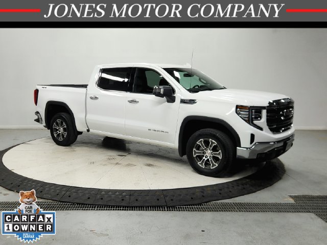 Used 2026 GMC Sierra 1500 SLT AWD/4WD image 1
