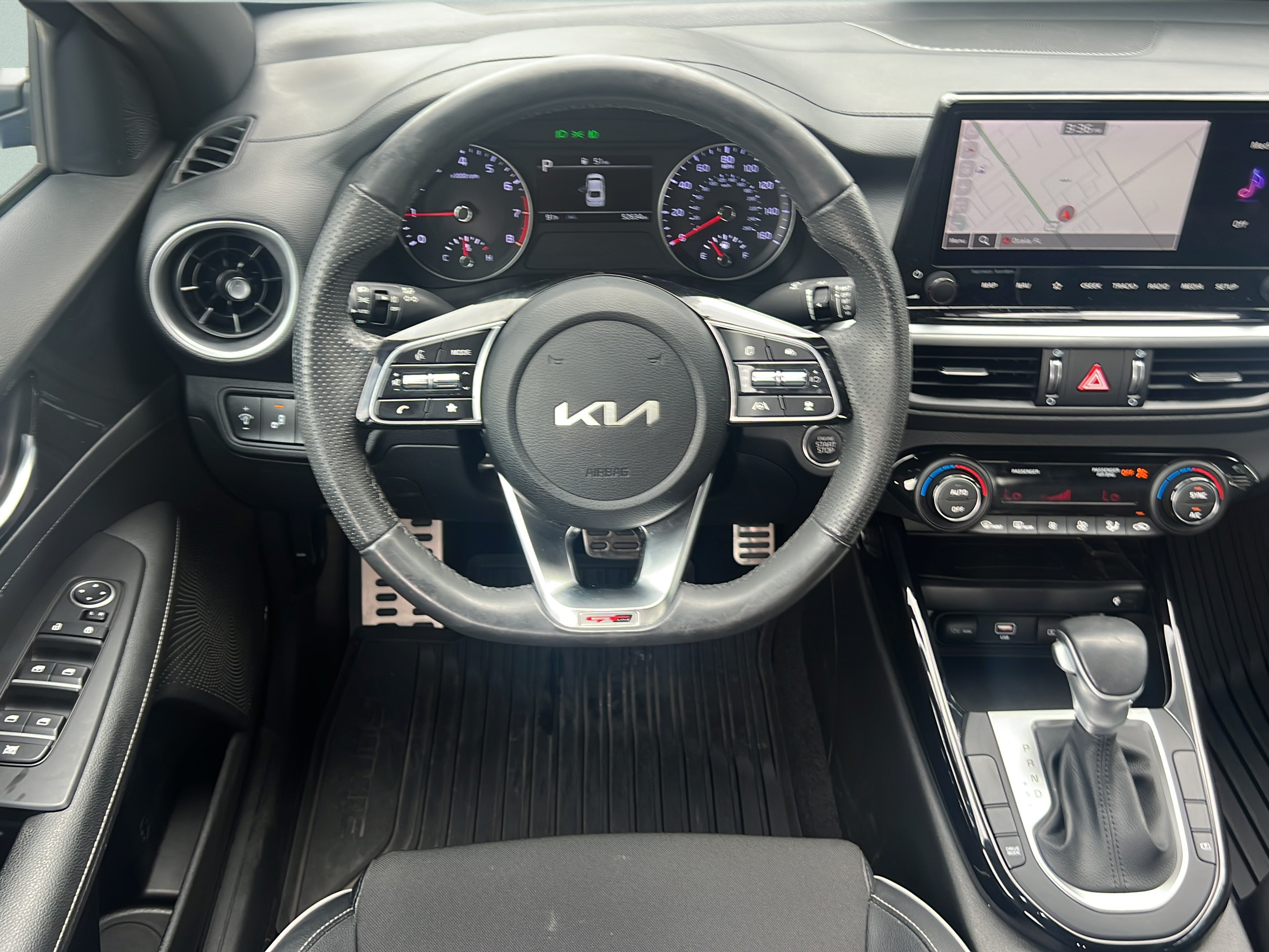 Certified 2023 Kia Forte GT-Line w/ GT-Line Premium Package FWD image 11