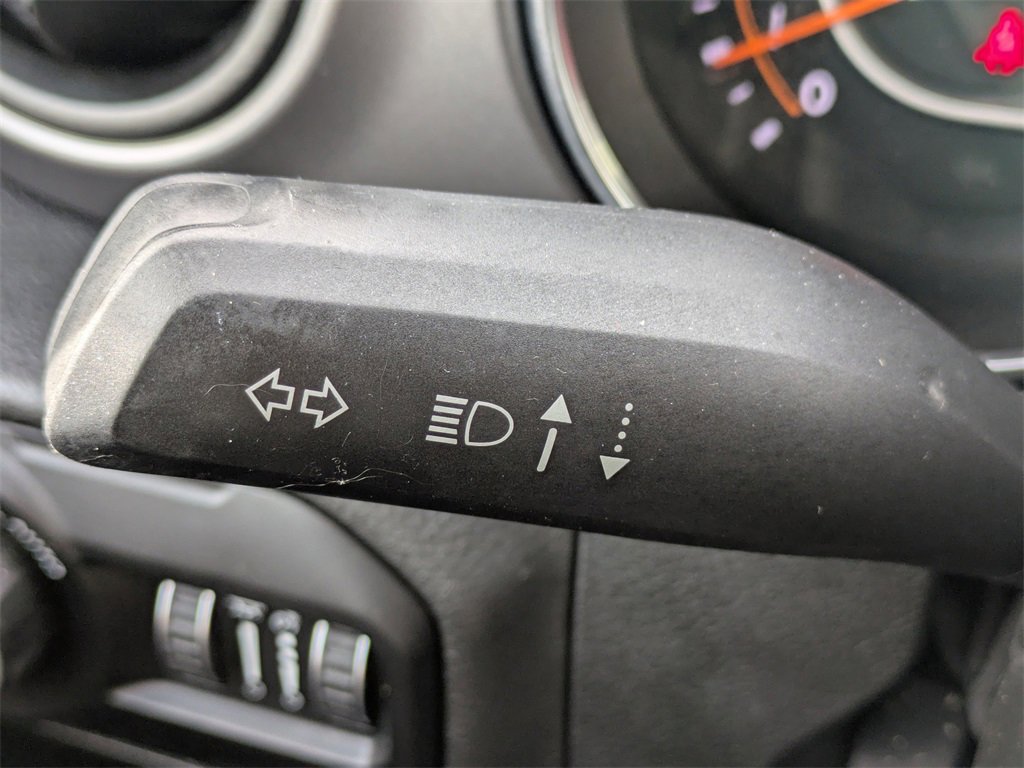 Used 2021 Jeep Wrangler Unlimited Willys image 27