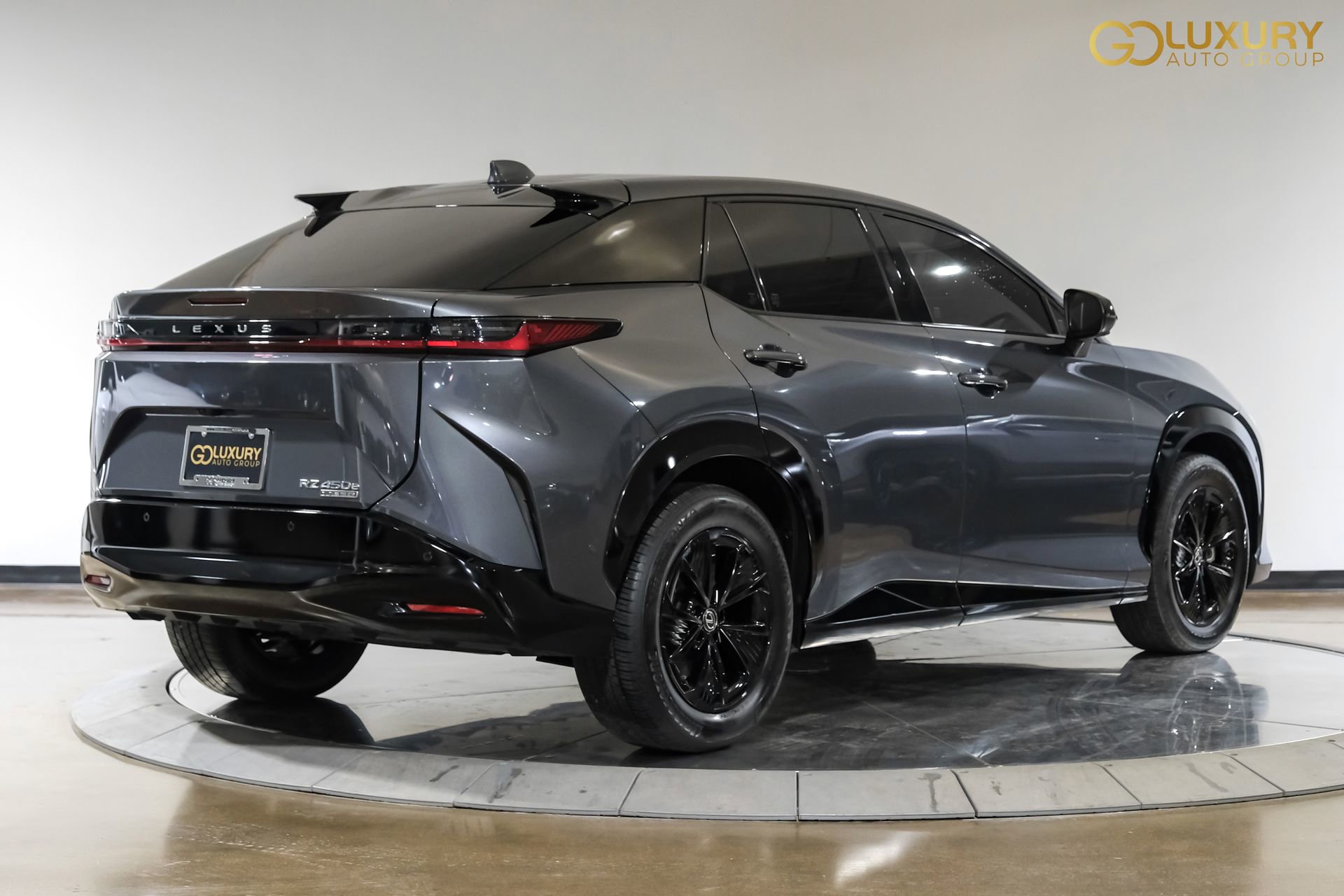 Used 2023 Lexus RZ 450e Premium w/ Technology Package image 9