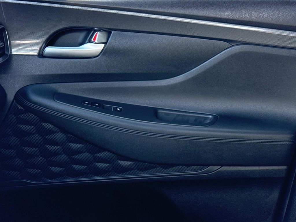 Used 2023 Hyundai Santa Fe SEL image 25