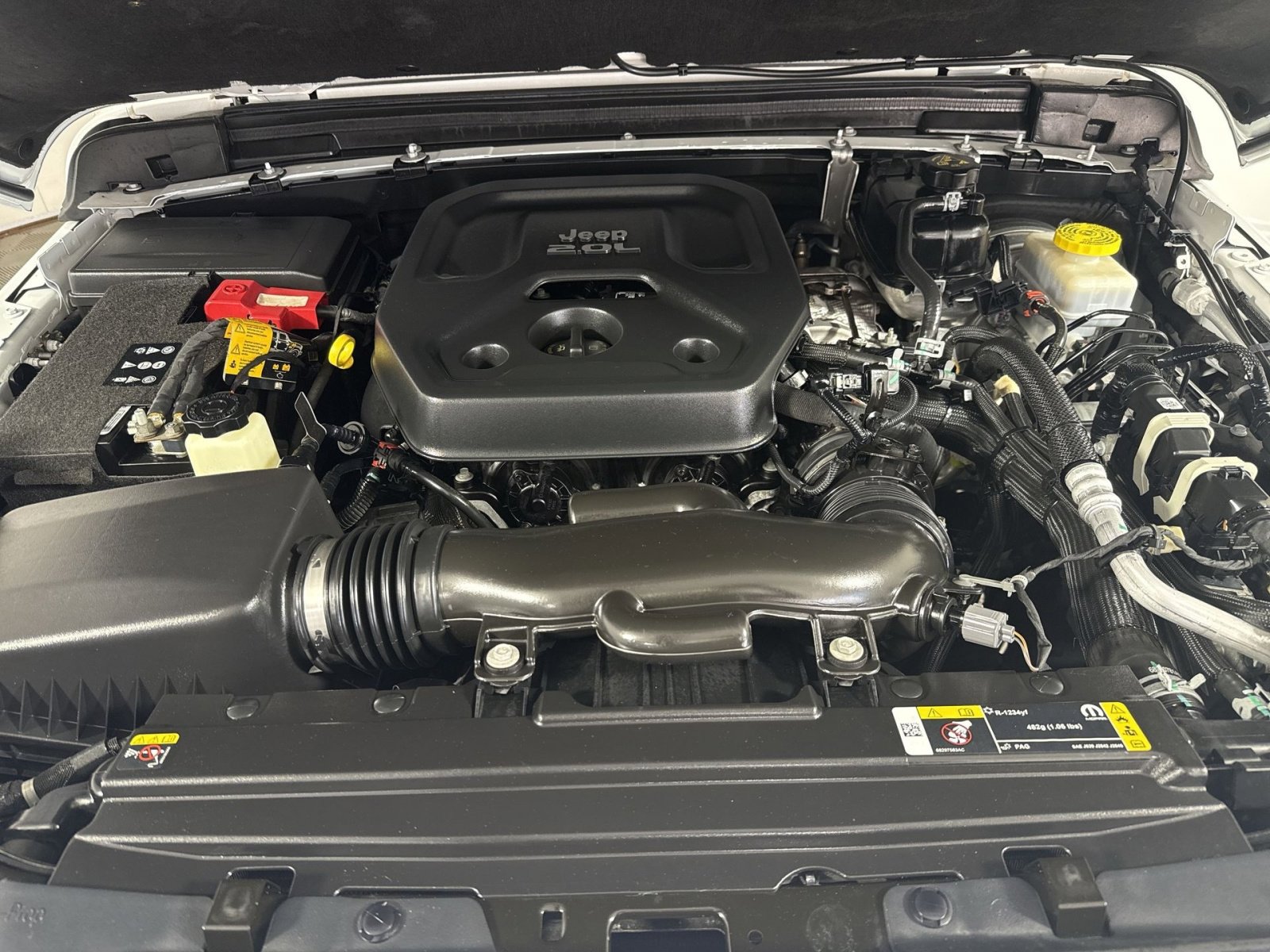 Used 2021 Jeep Wrangler Unlimited Sahara AWD/4WD image 27