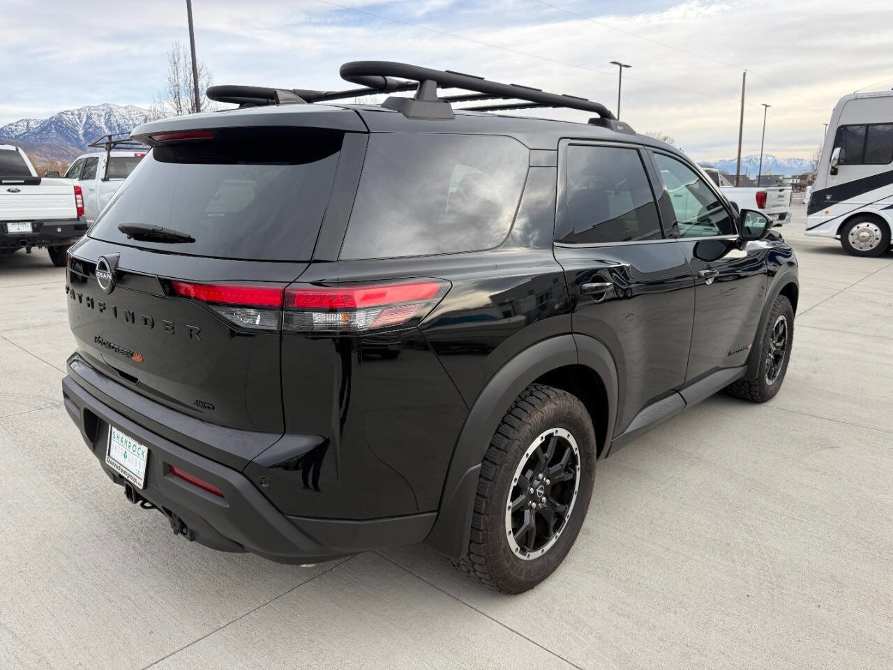 Used 2025 Nissan Pathfinder Rock Creek image 3