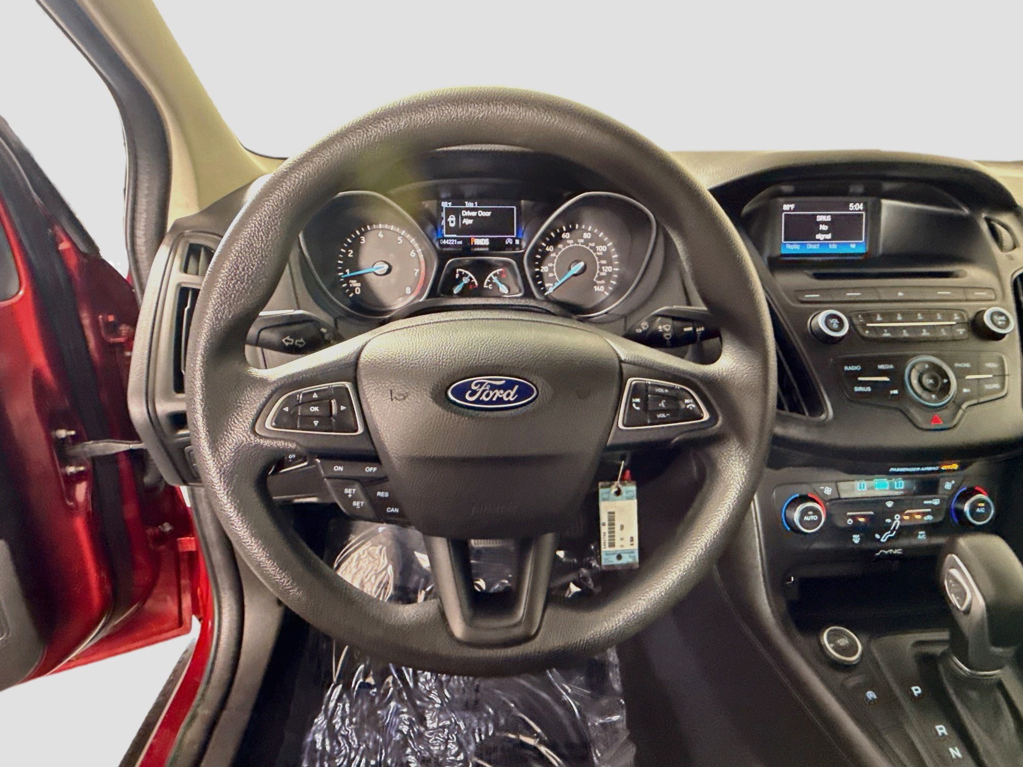 Used 2017 Ford Focus SE FWD image 13