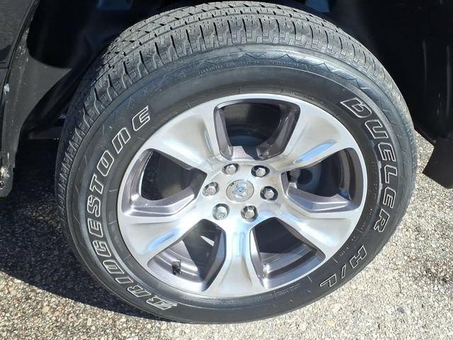 Used 2023 RAM 1500 Laramie AWD/4WD image 17