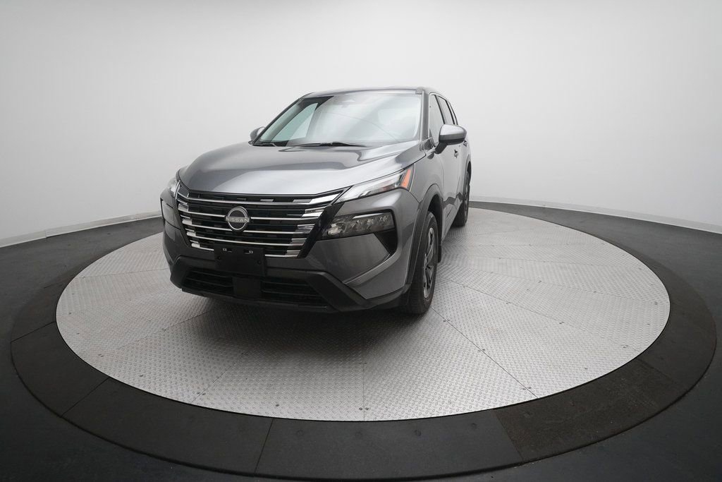 Certified 2024 Nissan Rogue SV image 34