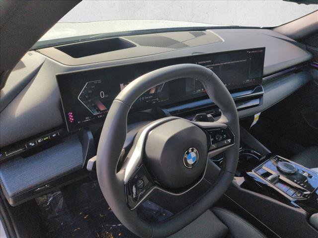 Used 2026 BMW 530i image 10