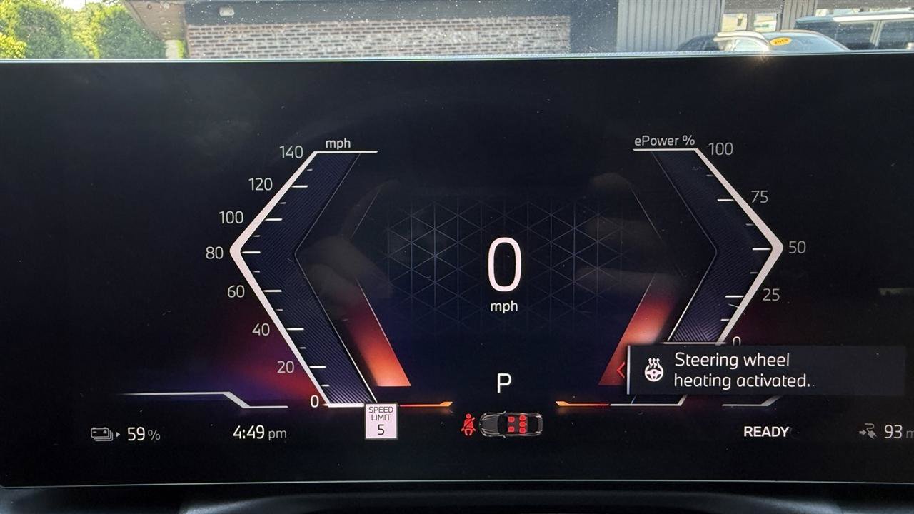 Used 2023 BMW i4 eDrive35 w/ Premium Package RWD image 38