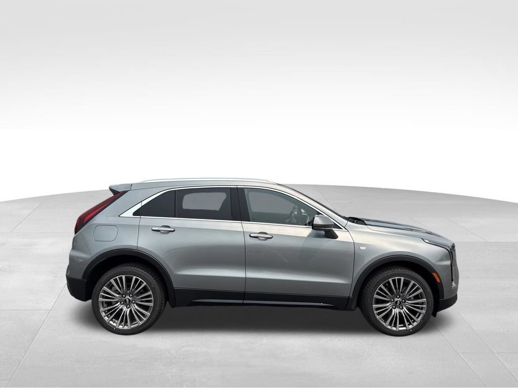 Used 2024 Cadillac XT4 Premium Luxury AWD/4WD image 5