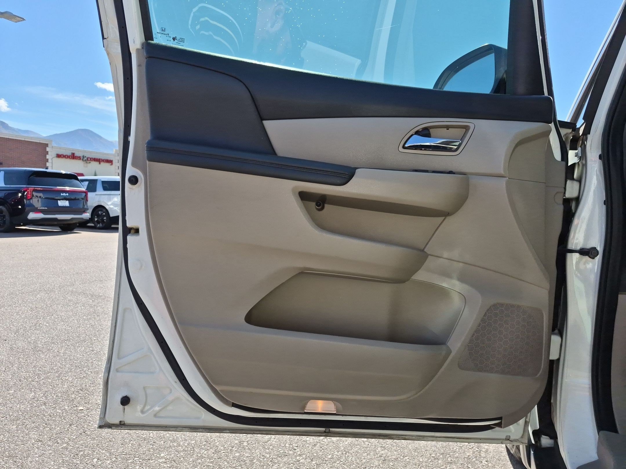 Used 2016 Honda Odyssey EX-L image 14
