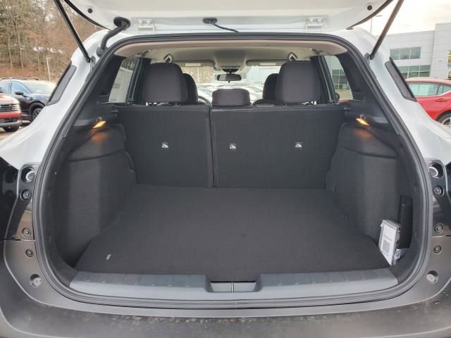 New 2026 Nissan Kicks SV image 17