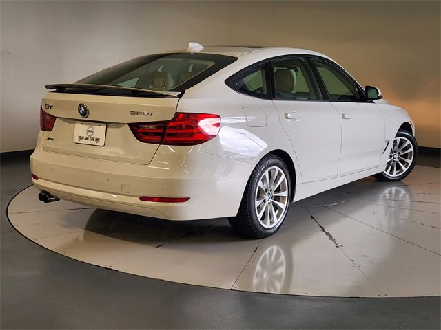 Used 2014 BMW 328i Gran Turismo xDrive image 2
