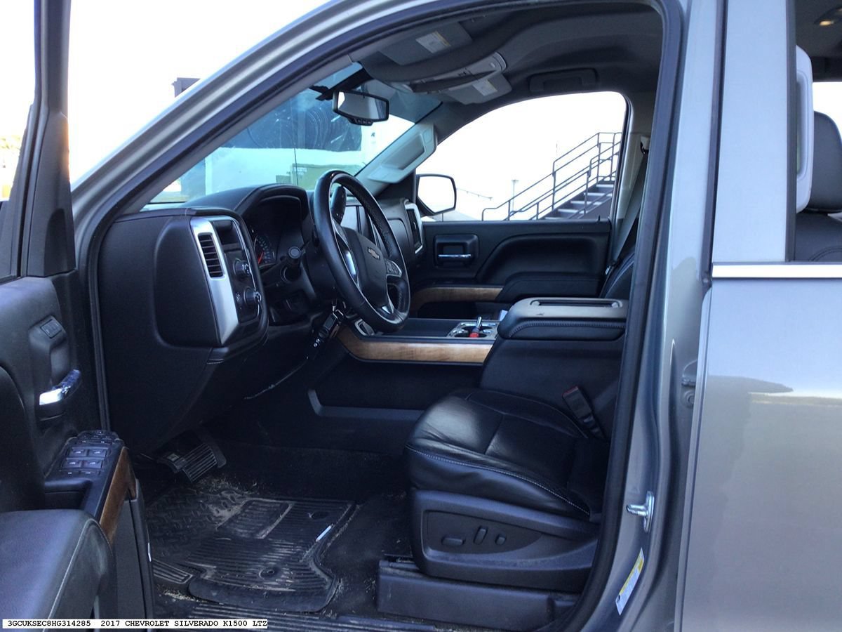 Used 2017 Chevrolet Silverado 1500 LTZ w/ Texas Edition AWD/4WD image 8