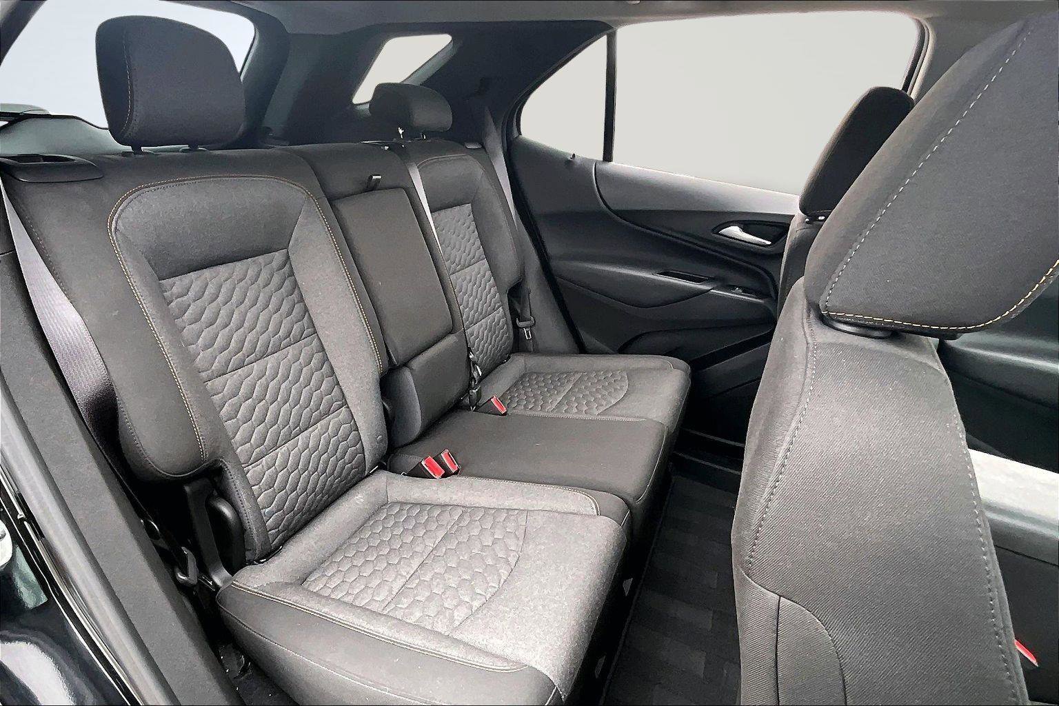 Used 2020 Chevrolet Equinox LT image 28