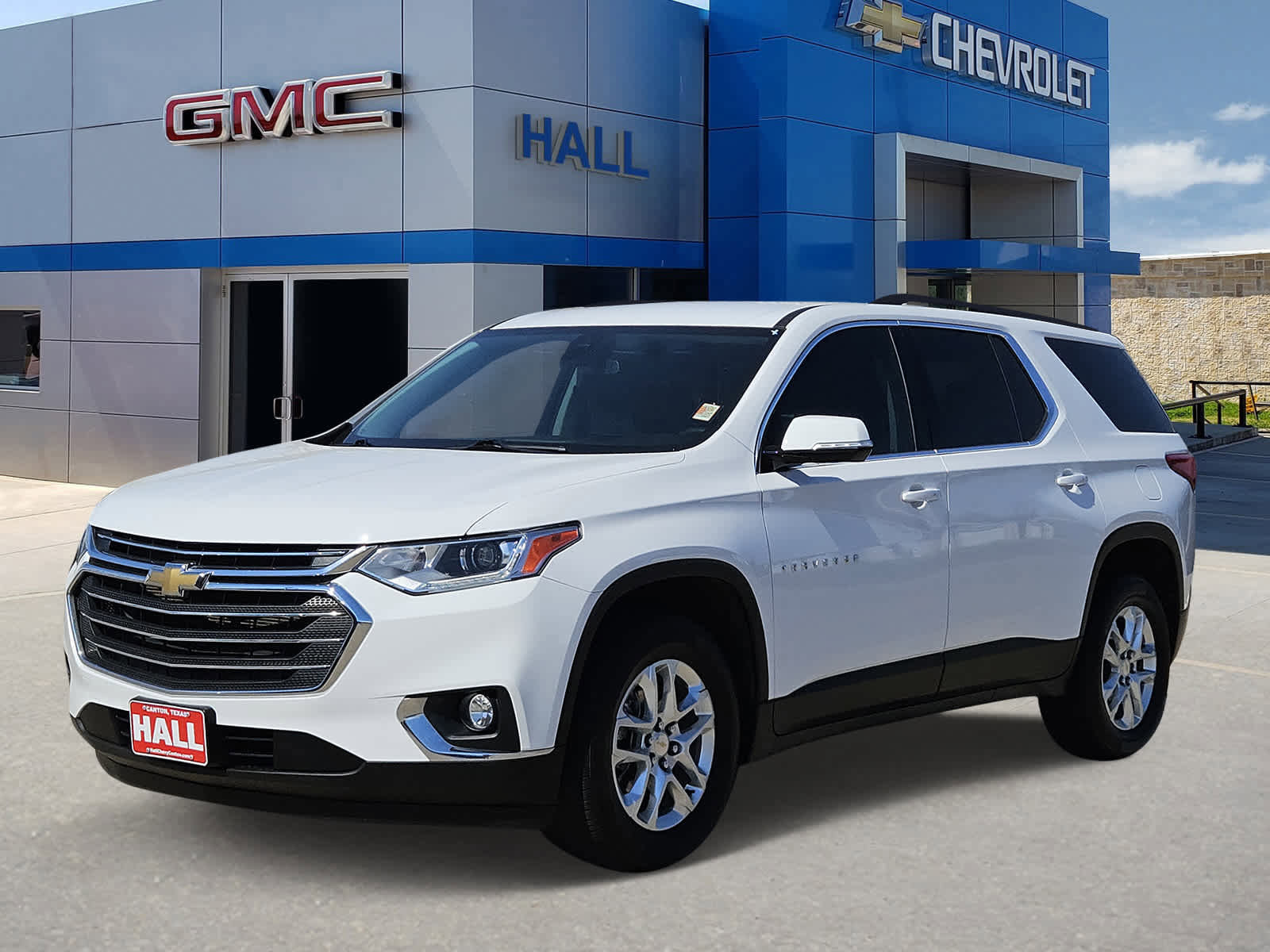 Used 2020 Chevrolet Traverse LT image 3