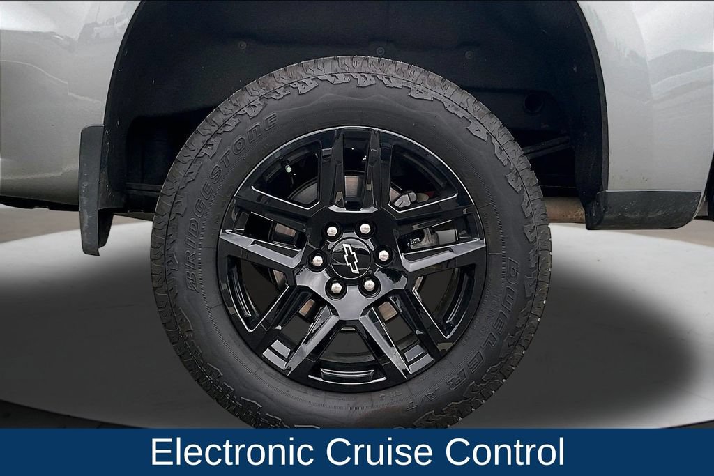 Used 2025 Chevrolet Silverado 1500 LT Trail Boss w/ Convenience Package II AWD/4WD image 38
