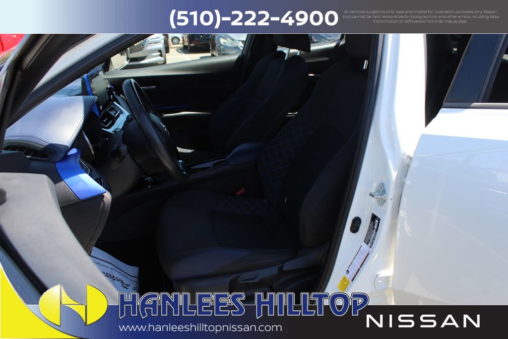 Used 2020 Toyota C-HR XLE FWD image 12