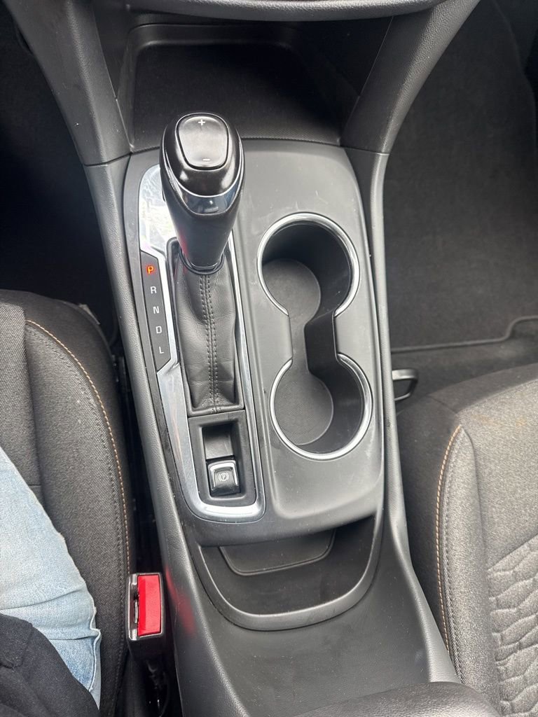 Used 2019 Chevrolet Equinox LT image 18