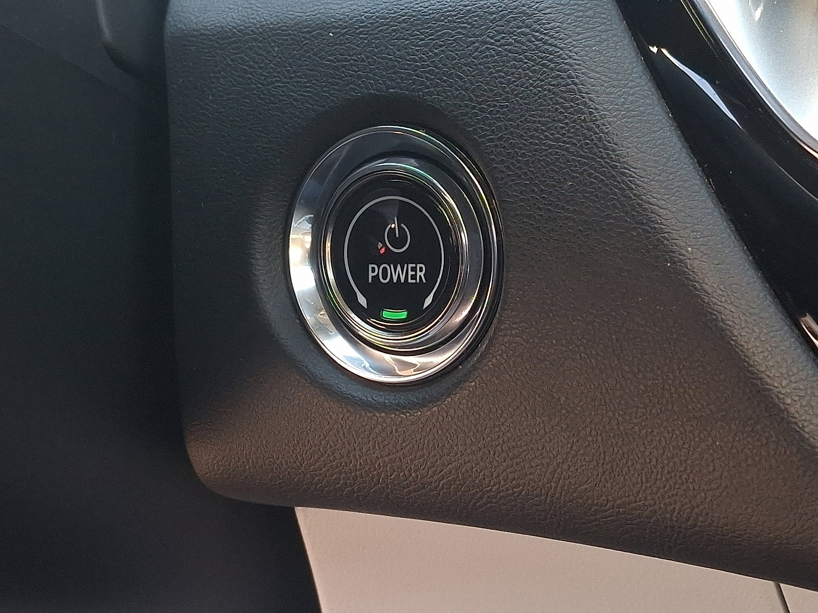 Used 2024 Cadillac Lyriq Luxury image 22