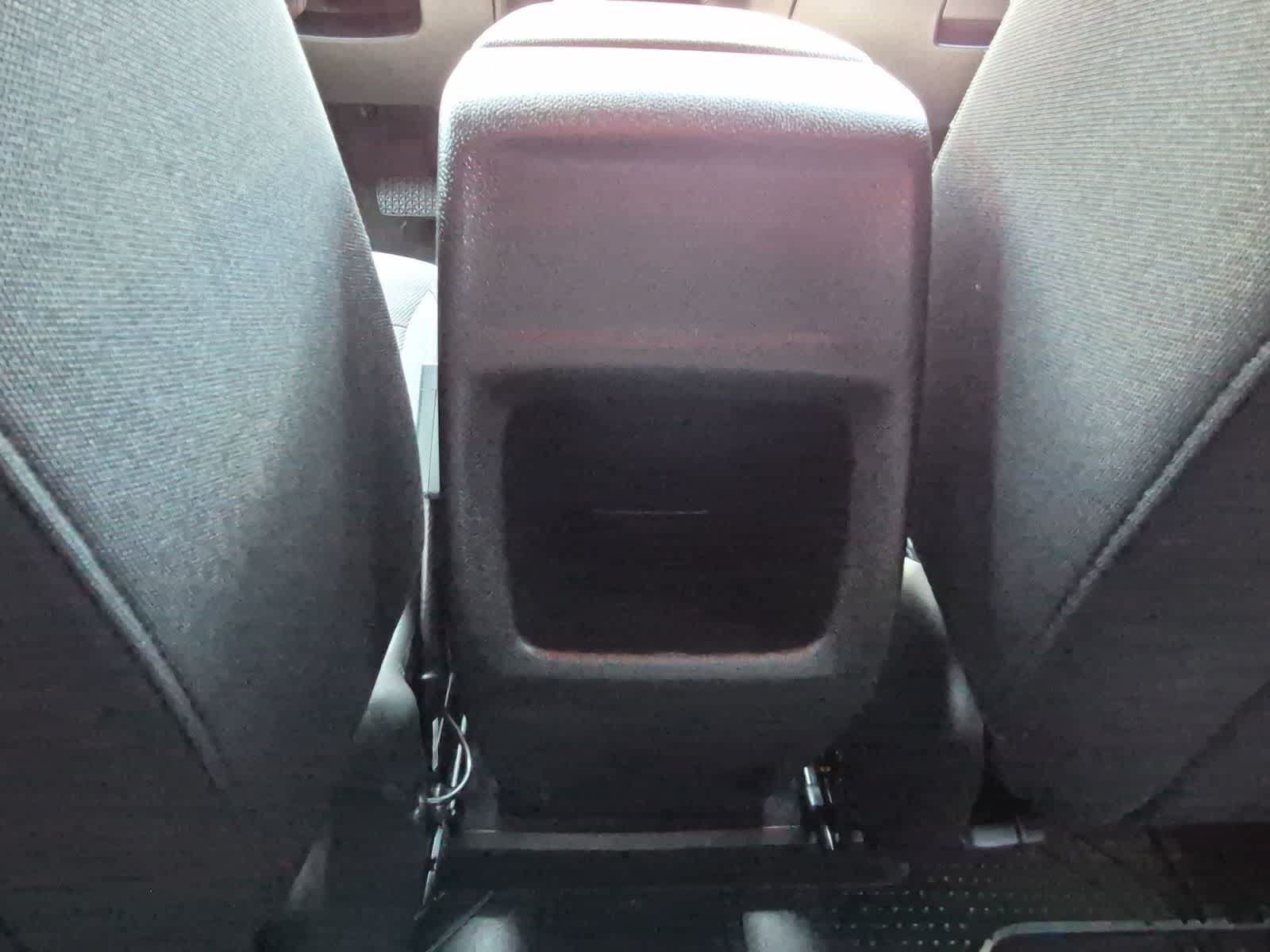 Used 2025 Chevrolet Trax RS FWD image 19