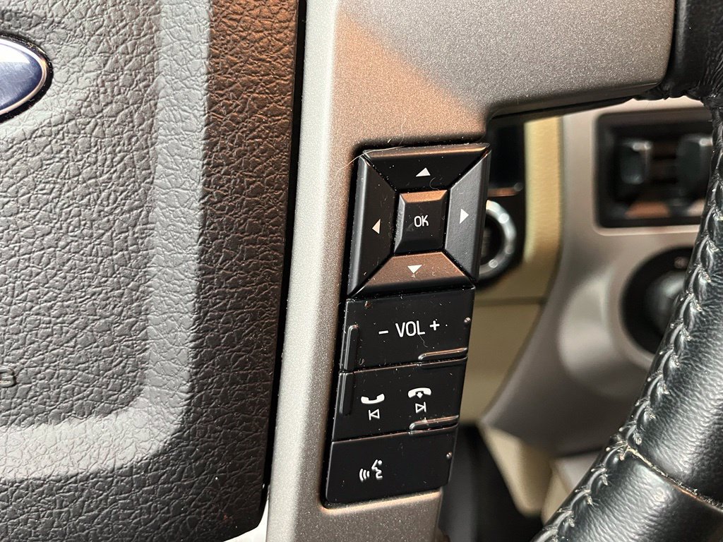 Used 2016 Ford Expedition EL Limited w/ Equipment Group 301A AWD/4WD image 31