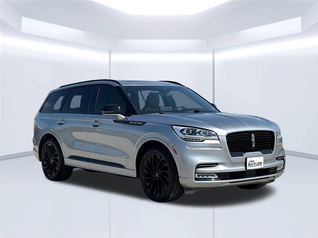 Used 2024 Lincoln Aviator Black Label w/ Jet Package AWD/4WD image 11