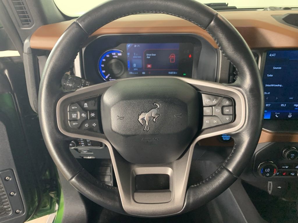 Used 2024 Ford Bronco Outer Banks AWD/4WD image 19