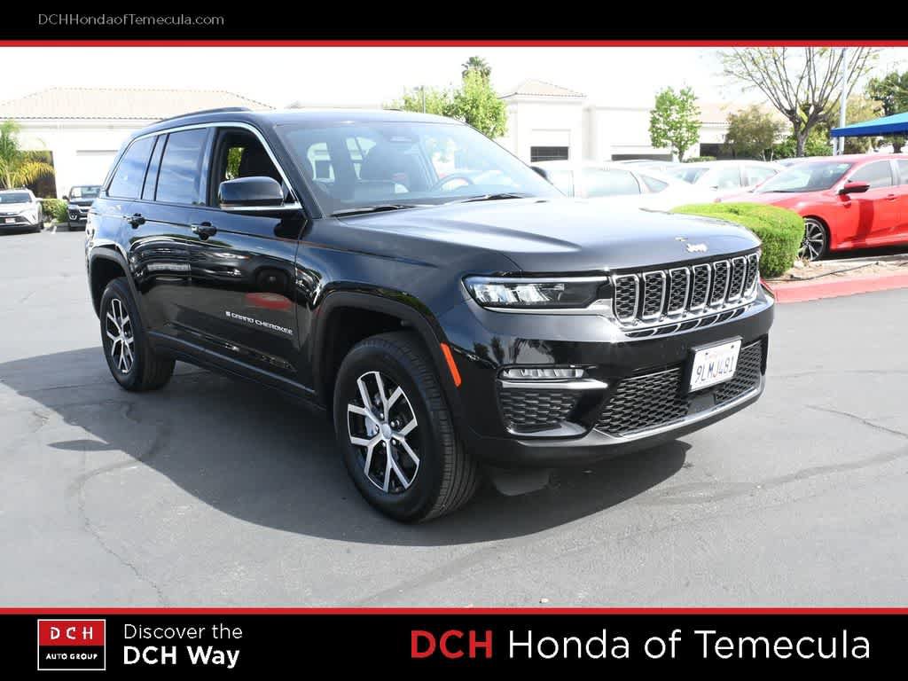 Used 2024 Jeep Grand Cherokee Limited image 3