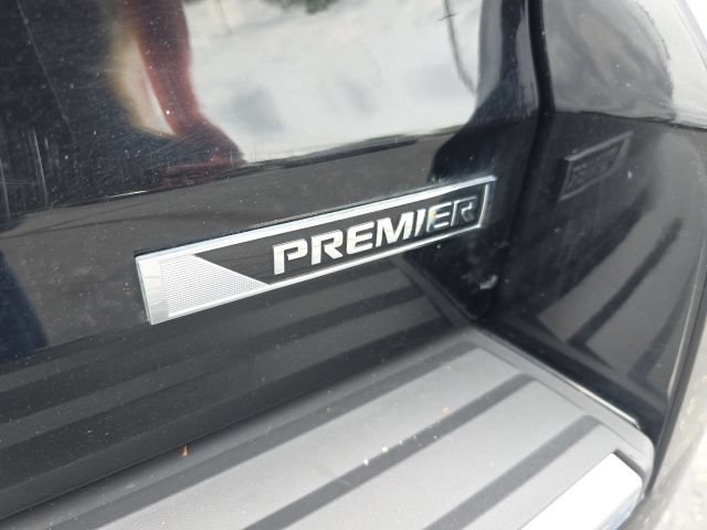 Used 2017 Chevrolet Suburban Premier AWD/4WD image 75