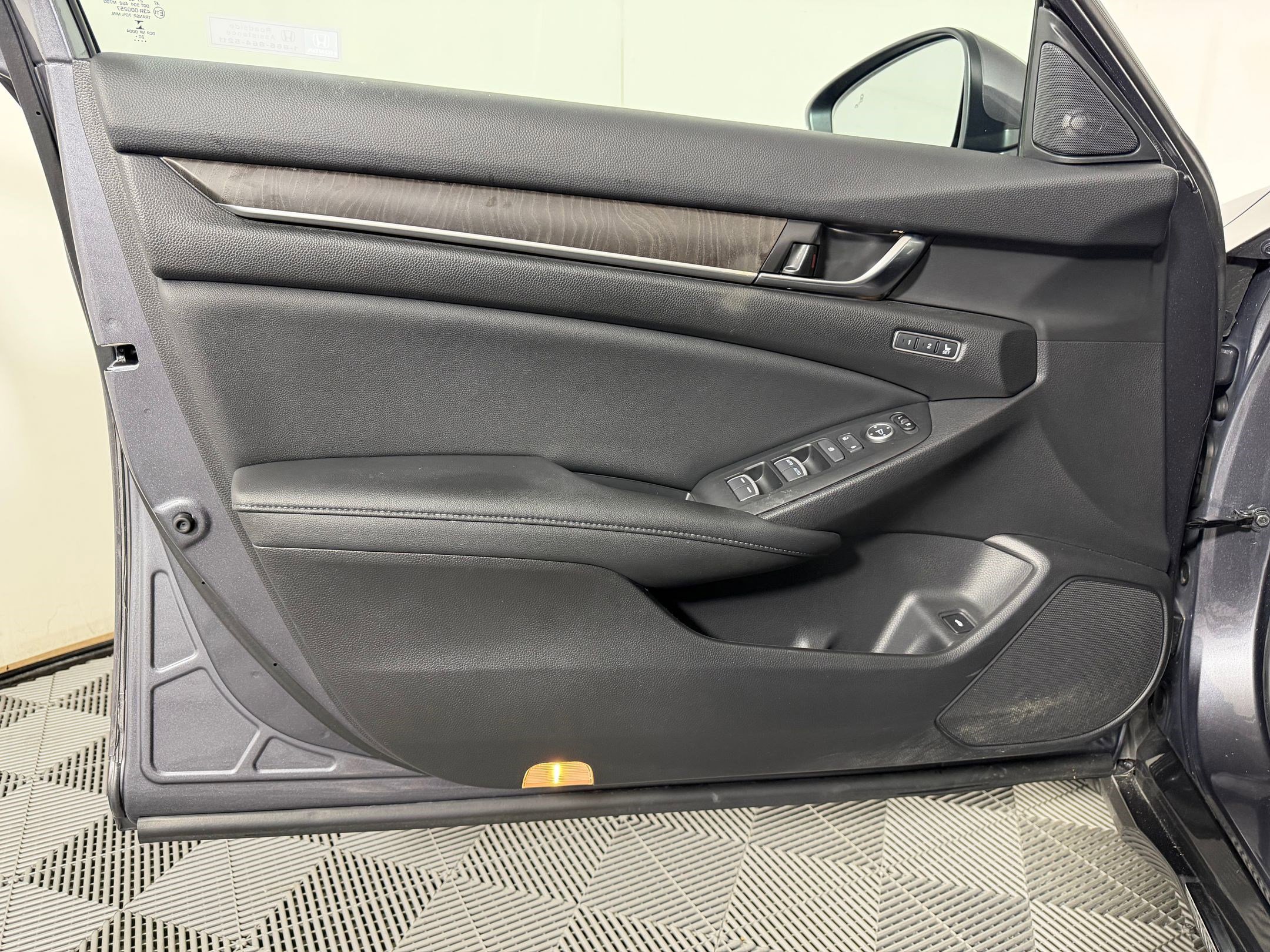 Certified 2021 Honda Accord Touring image 10