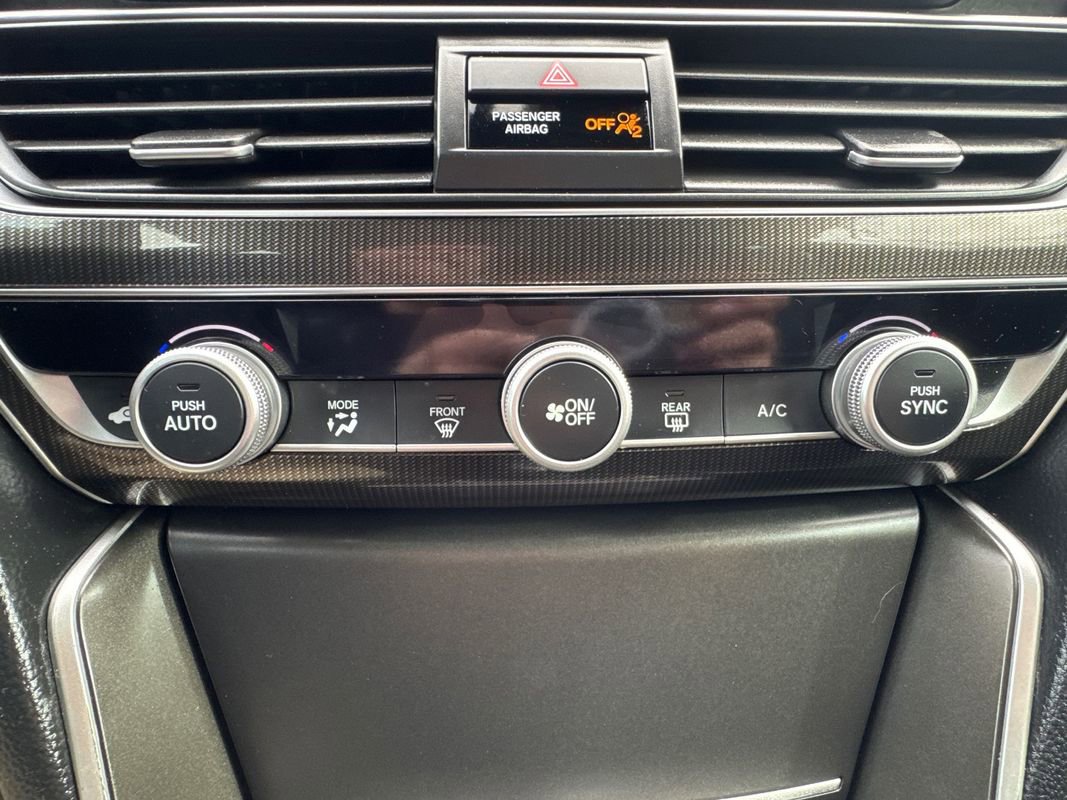 Used 2019 Honda Accord Sport image 18