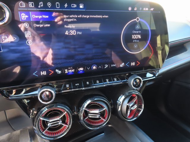 Certified 2024 Chevrolet Blazer EV RS image 30