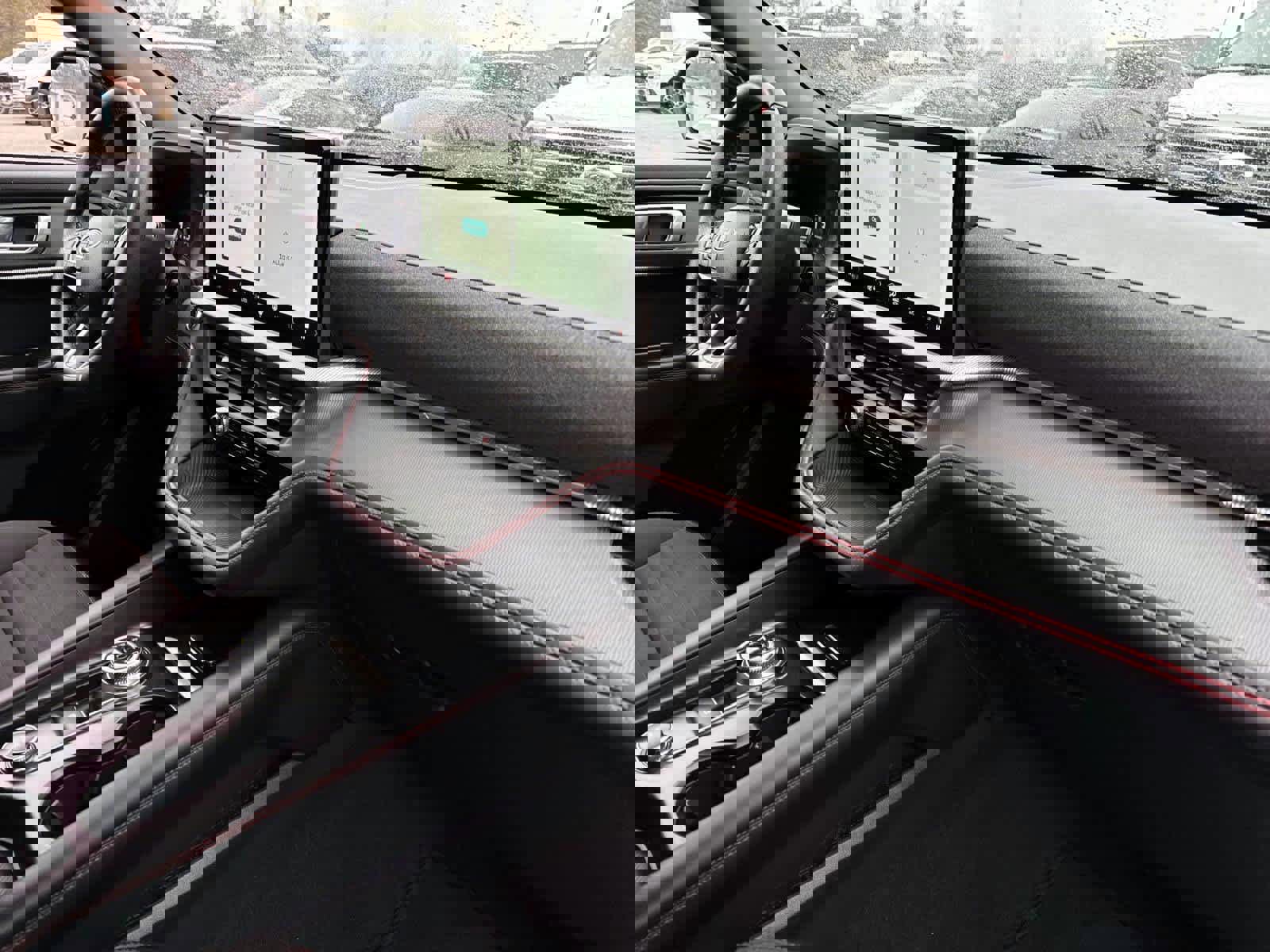 Used 2025 Ford Explorer ST-Line w/ ST-Line Street Pack image 8