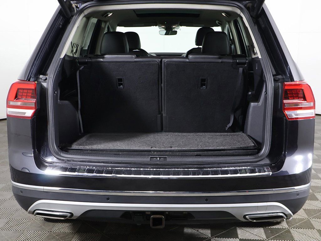 Used 2020 Volkswagen Atlas SEL R-Line image 21