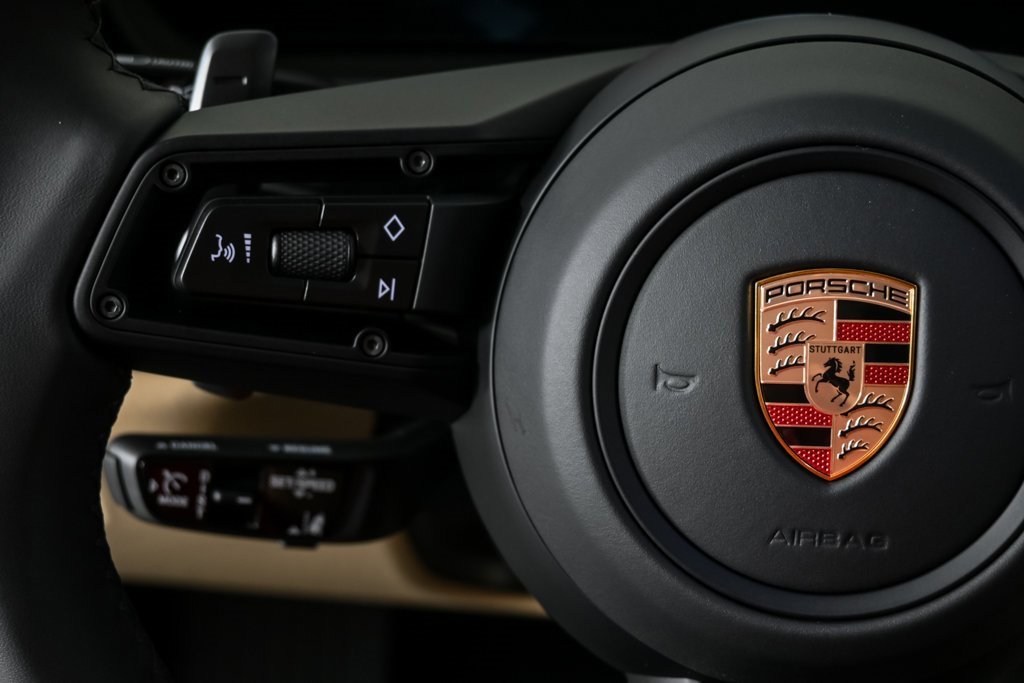 New 2026 Porsche Cayenne E-Hybrid image 10