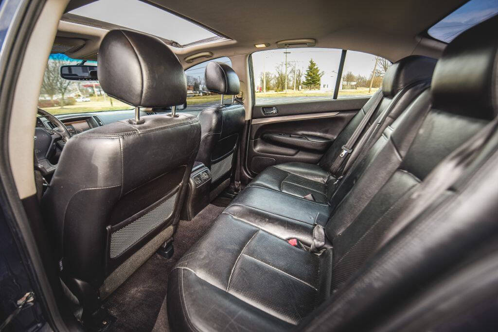 Used 2011 INFINITI G25 x w/ Moonroof Pkg AWD/4WD image 22