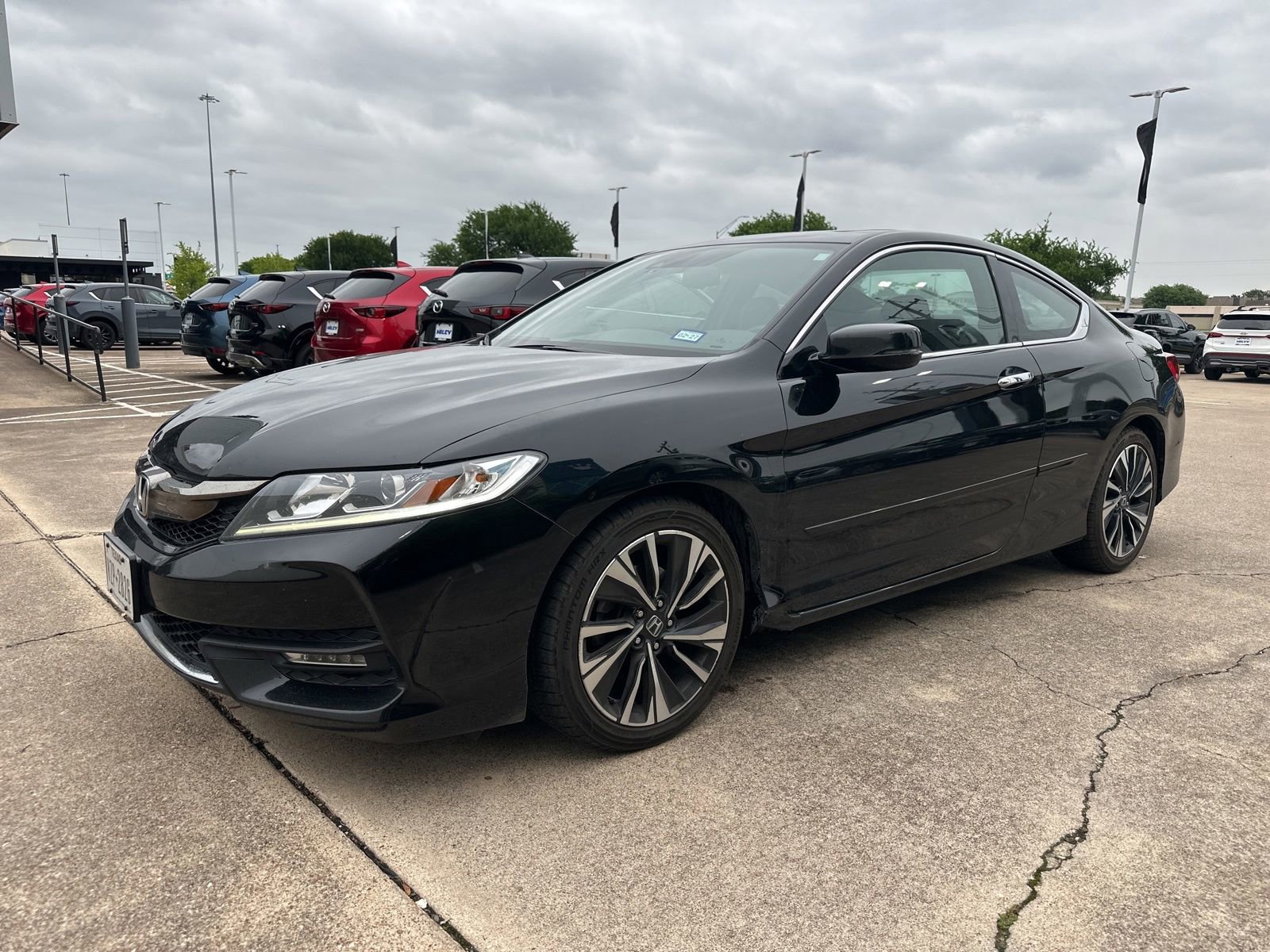 Used 2016 Honda Accord EX-L image 2