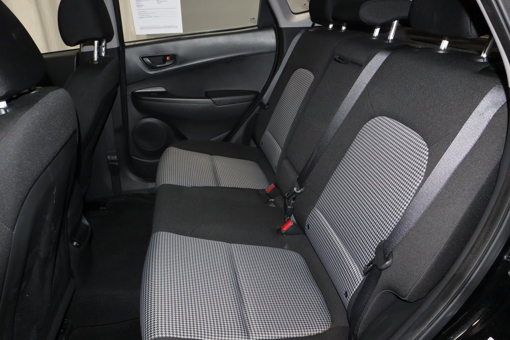 Certified 2023 Hyundai Kona SE w/ Cargo Package image 21