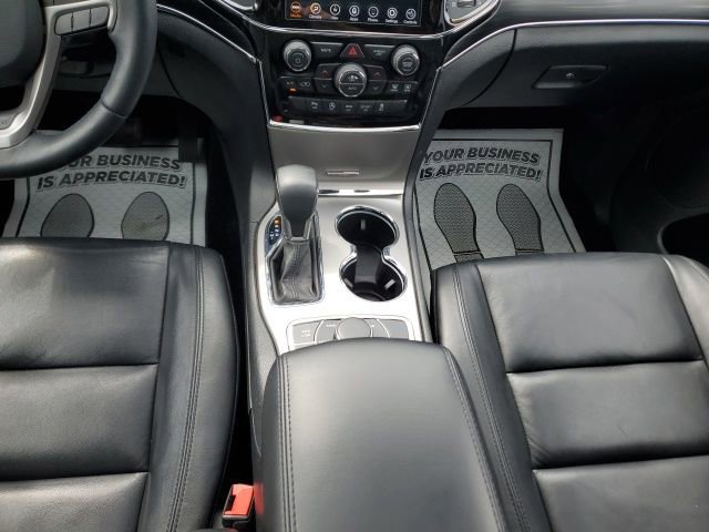 Used 2022 Jeep Grand Cherokee Limited w/ Tech Group AWD/4WD image 22