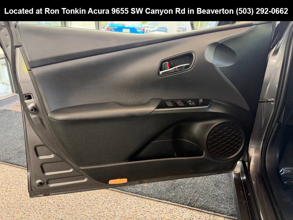 Used 2019 Toyota Prius Prime Advanced FWD image 11