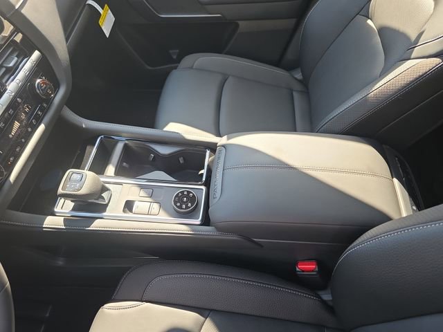 New 2026 Nissan Pathfinder SL w/ SL Premium Package AWD/4WD image 21