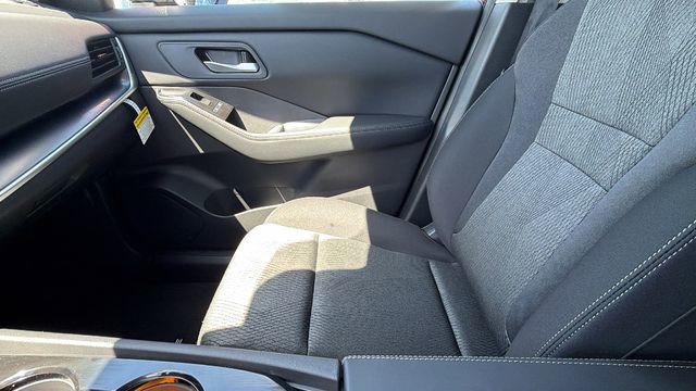 New 2026 Nissan Rogue SV AWD/4WD image 23