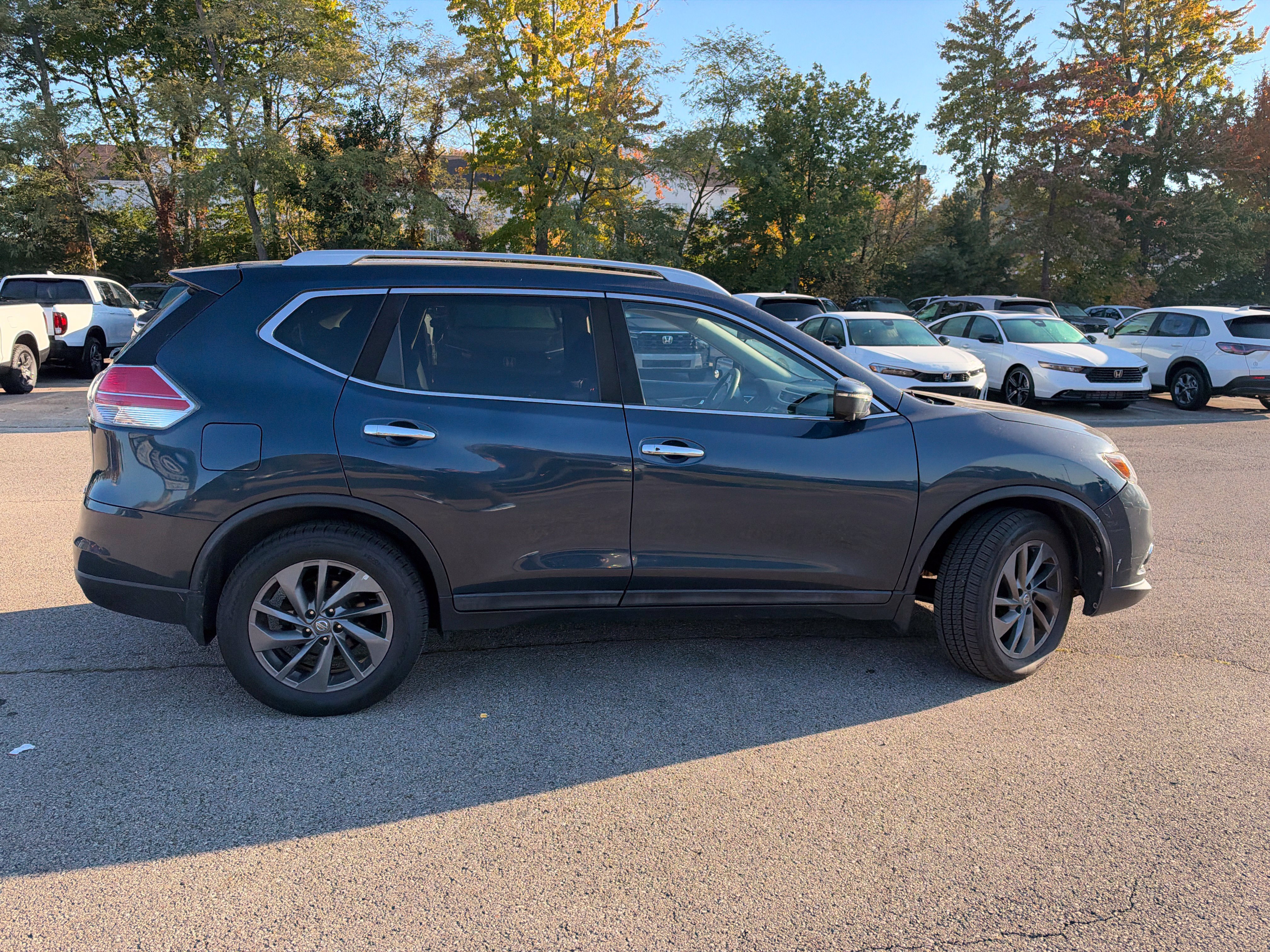 Used 2016 Nissan Rogue SL w/ SL Premium Package AWD/4WD image 20